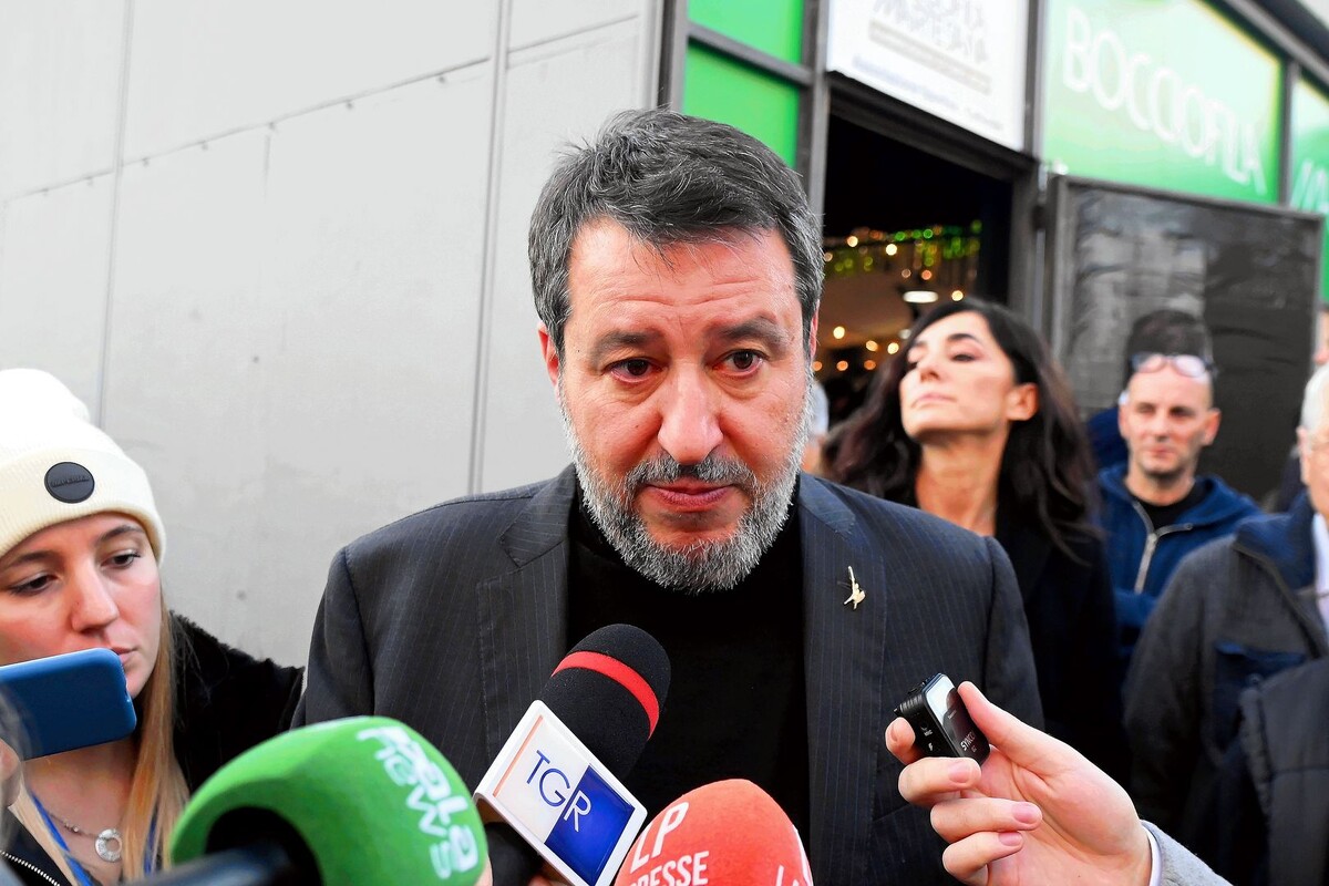    Глава партии «Лига», вице-премьер Италии Маттео Сальвини / Источник: © Maurizio Maule/Keystone Press Agency/Global Look Press