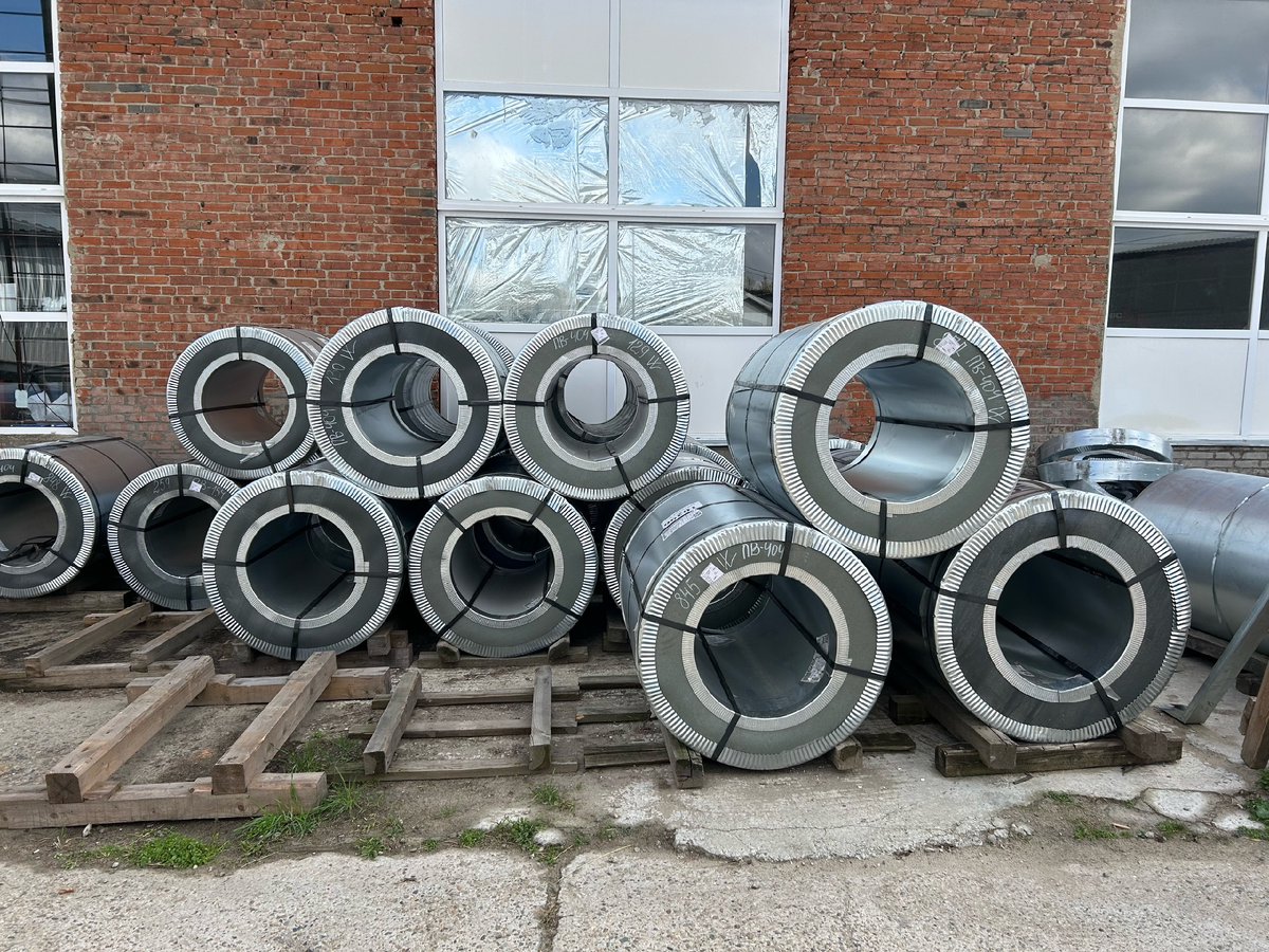 Оцинкованная сталь для производства ЛСТК профиля. Фото «Профильные системы плюс» ООО