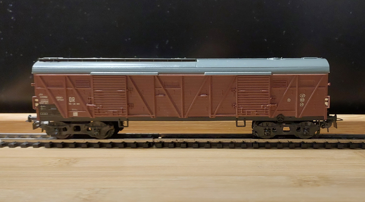 4х осный товарный вагон