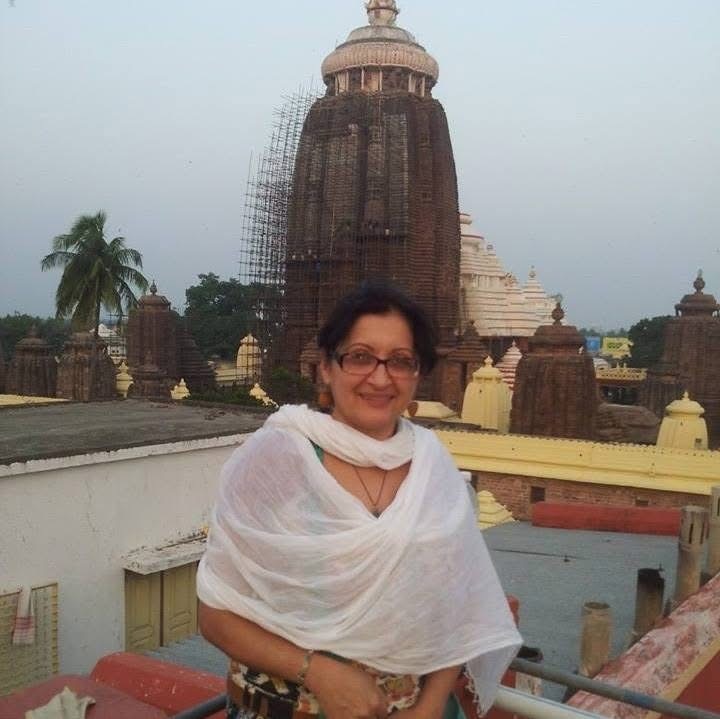 Во время моего визита храм был на реставрации — для Пури это обычный процесс сохранения древней святыни.