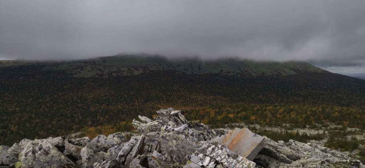    гора Ослянка в тумане © Алёна Бронникова