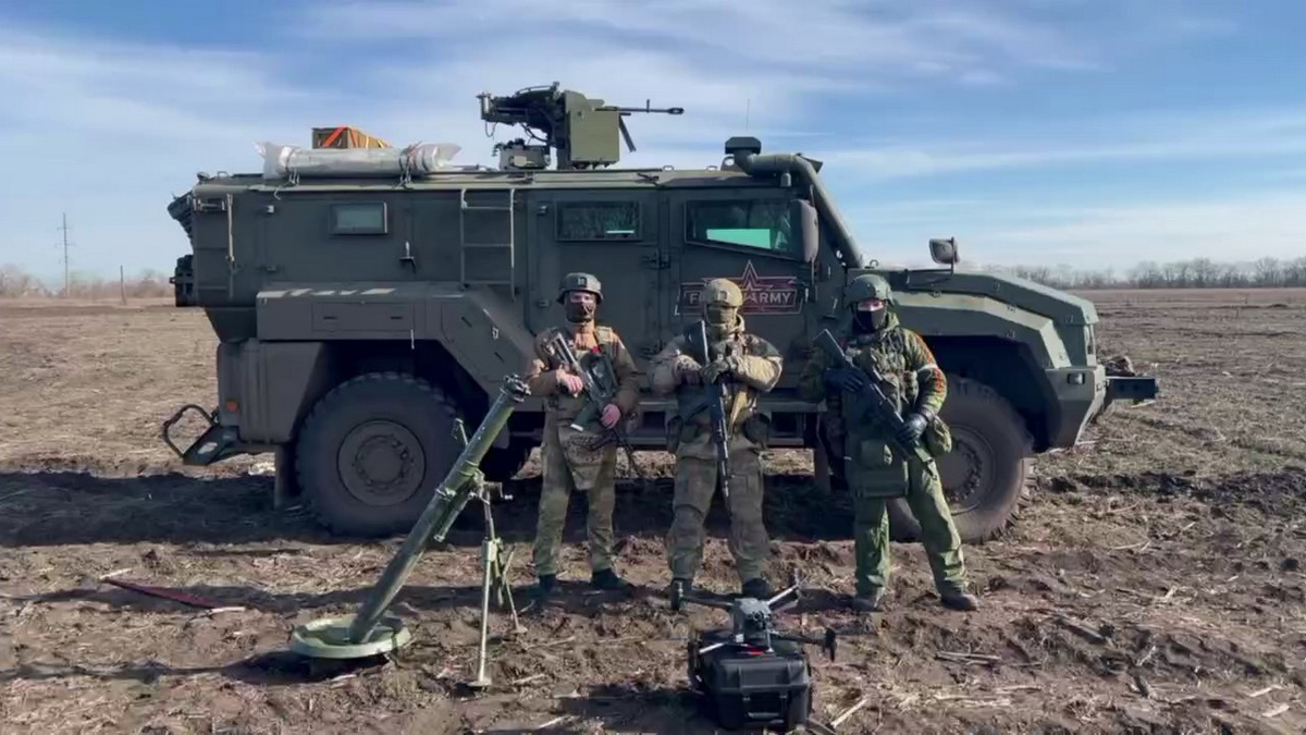 Бронеавтомобиль «Тайфун» с ДУБМ «Охотник»