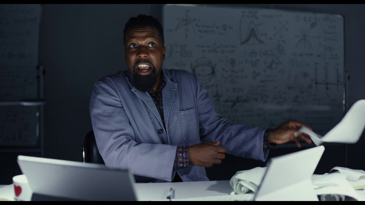 достать ножи 2 сюжет