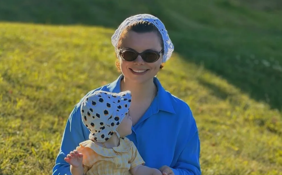 Татьяна Брухунова с дочкой