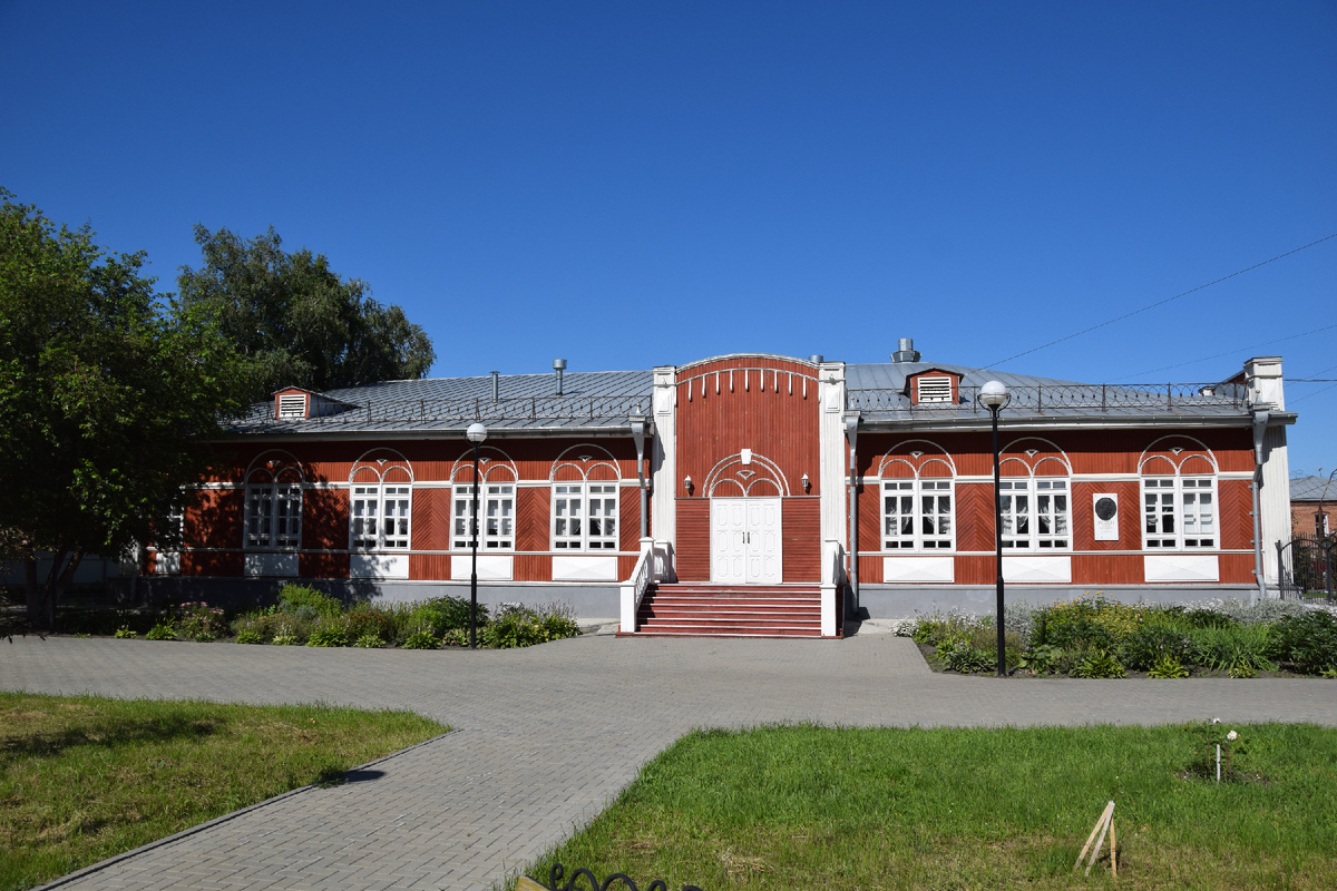 Фото автора канала "Приключения Тома Сойера".