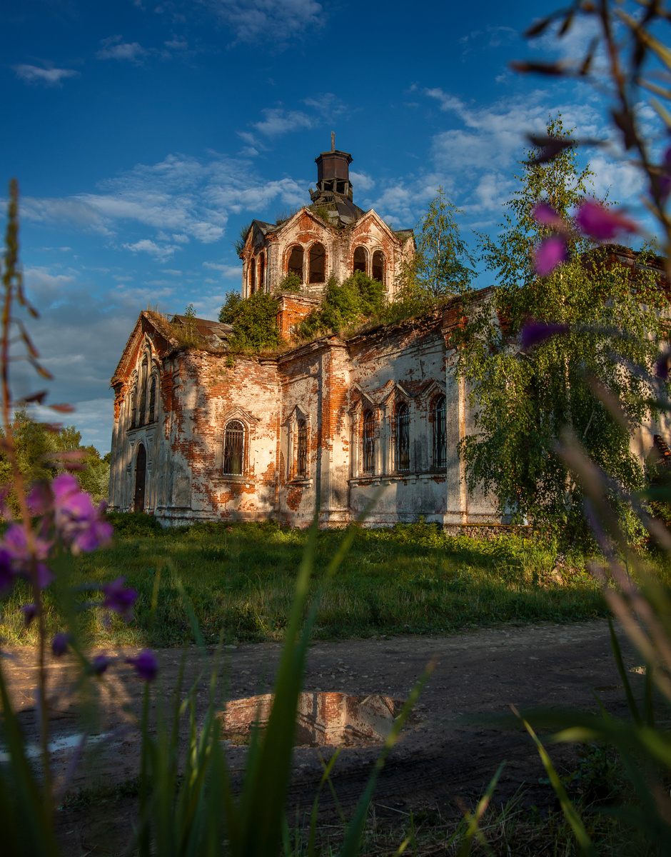 Троицкая церковь в селе Какино