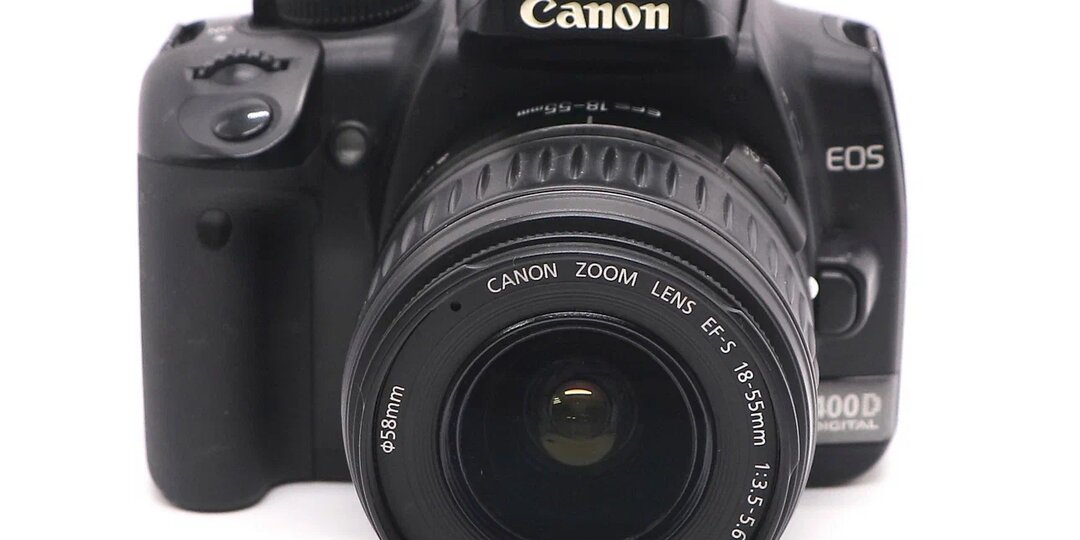 Зеркальный фотоаппарат начального уровня Canon 400d