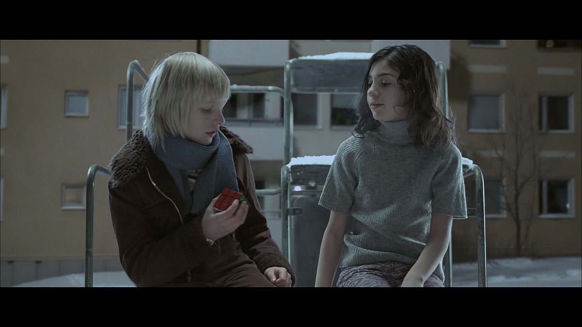 Кадр из фильма Впусти меня (2008)