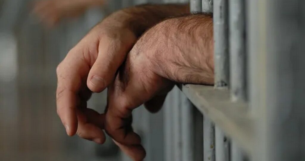 Азарёнок рассказал, почему помилованные Лукашенко не захотели присягнуть Киевскому режиму