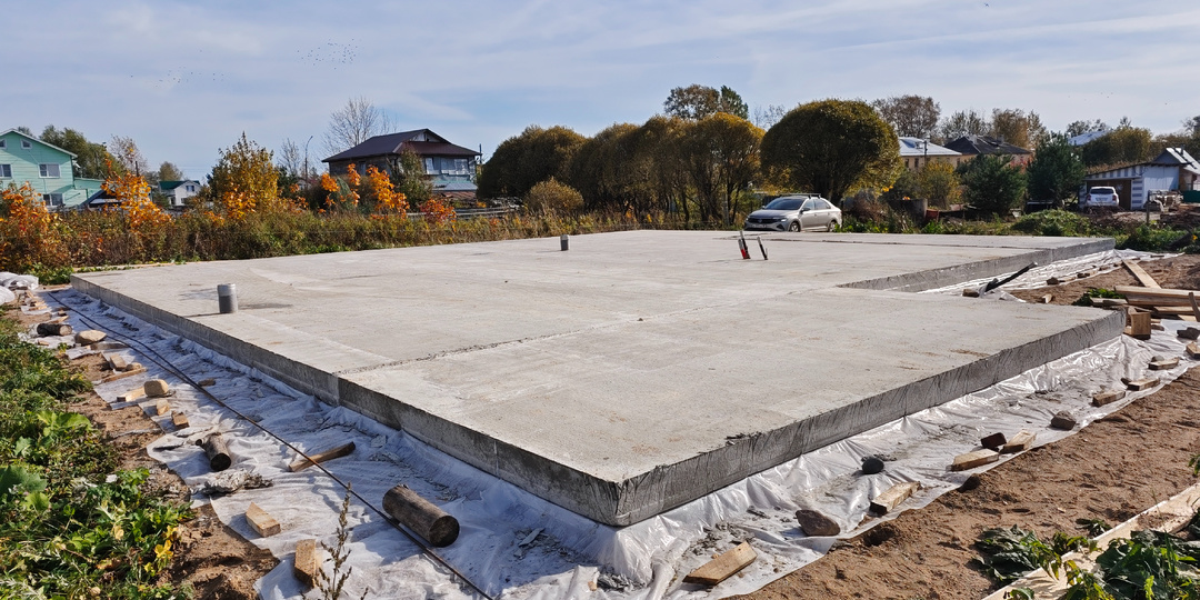 Монолитная плита 13 на 15 метров. Сколько стоит построить это в одиночку?