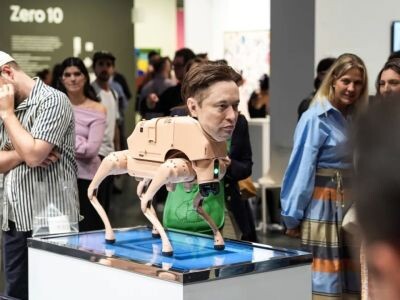    Художник создал робособак с реалистичными головами миллиардеров