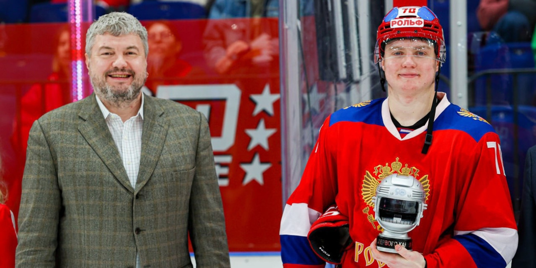 Хоккеисты "Локомотива" стали лучшими на "Кубке Первого канала"