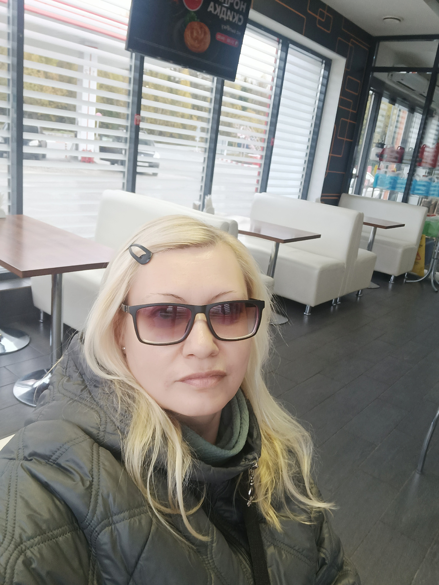 Блондинка, видимо, приговор 🤣