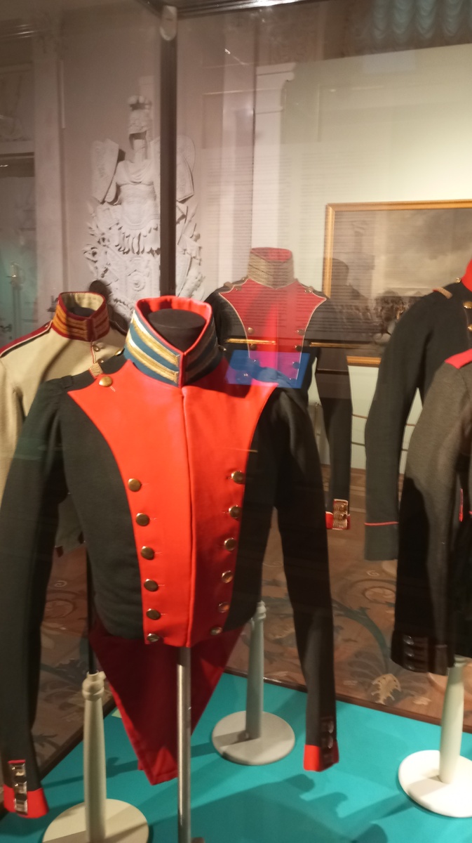 Личные мундиры декабристов