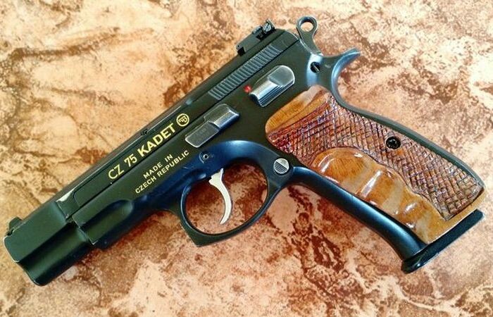 Лучший пистолет Чехии.