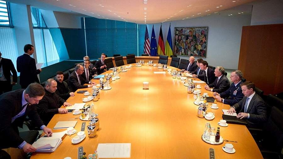    Фото: REUTERS/Ukrainian Presidential Press Ser