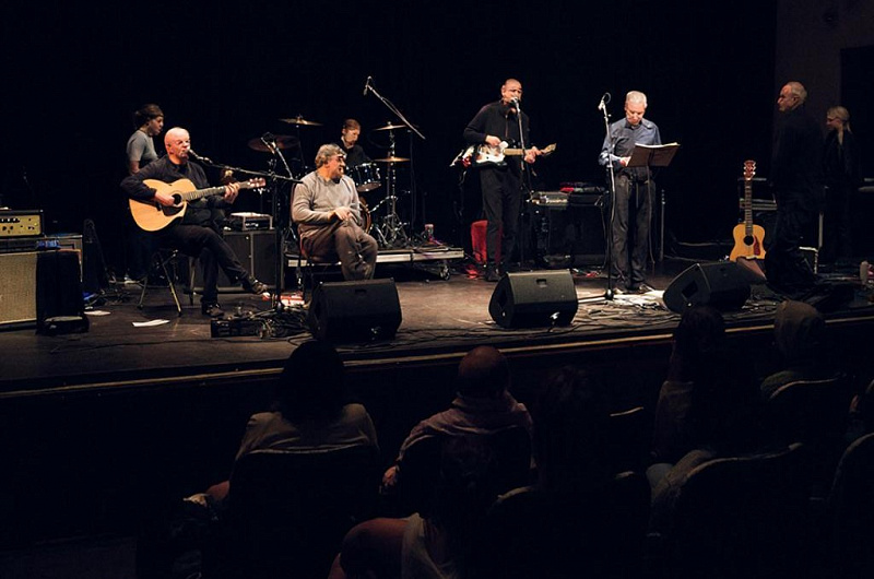 Молодежь Камчатки выступила против отмены концертов популярных артистов