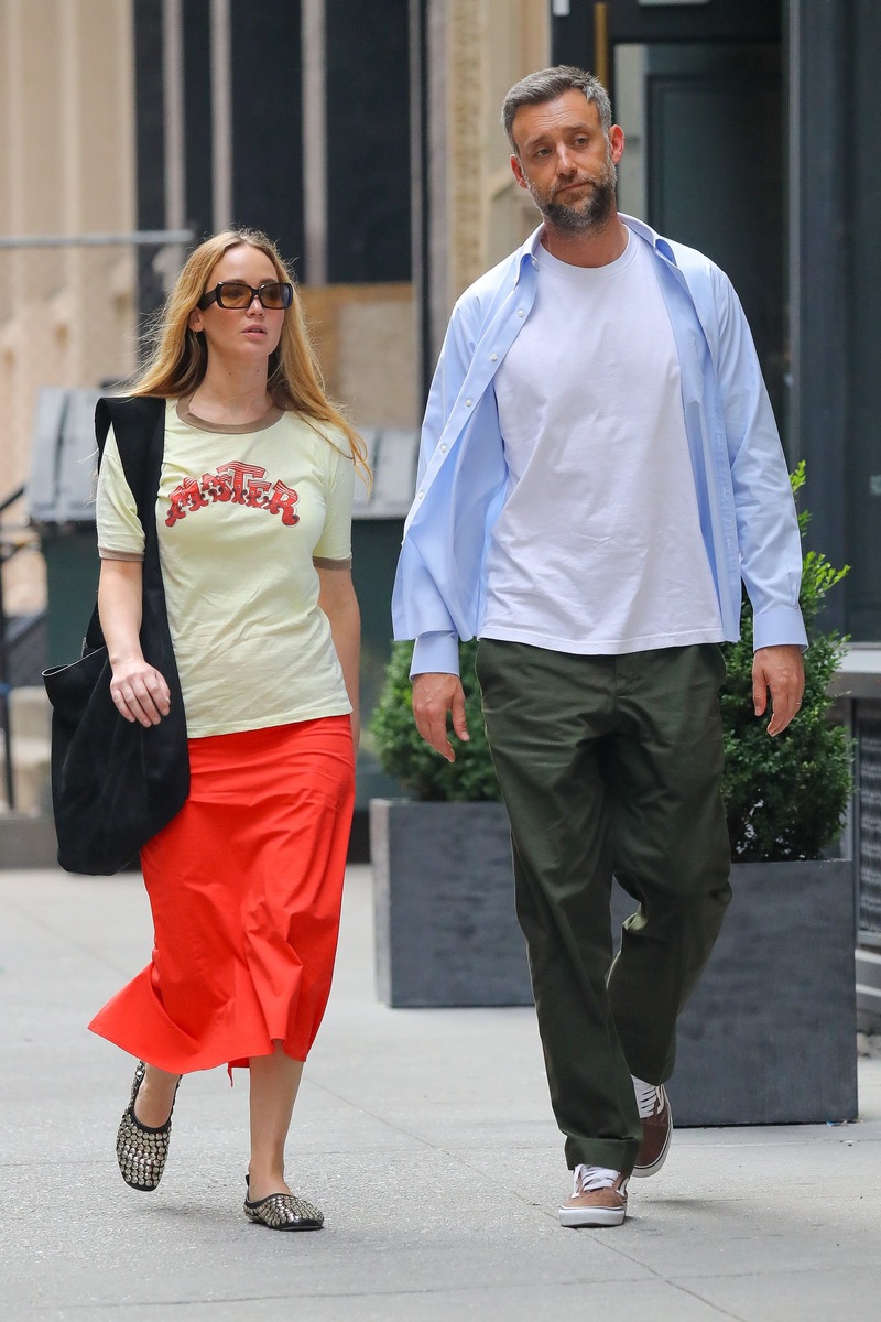    Дженнифер Лоуренс и Кук Марони