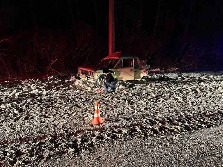     ДТП в поселке Горный Щит. Фото: t.me/gibddekb96.