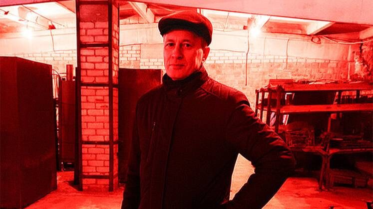    из архива Алексея Задумкина Директор совхоза Алексей Задумкин мечтает не просто возродить туризм в Бирякове, но и перетащить городских в село на постоянное место жительства — на вологодчине таких называют «наброды»