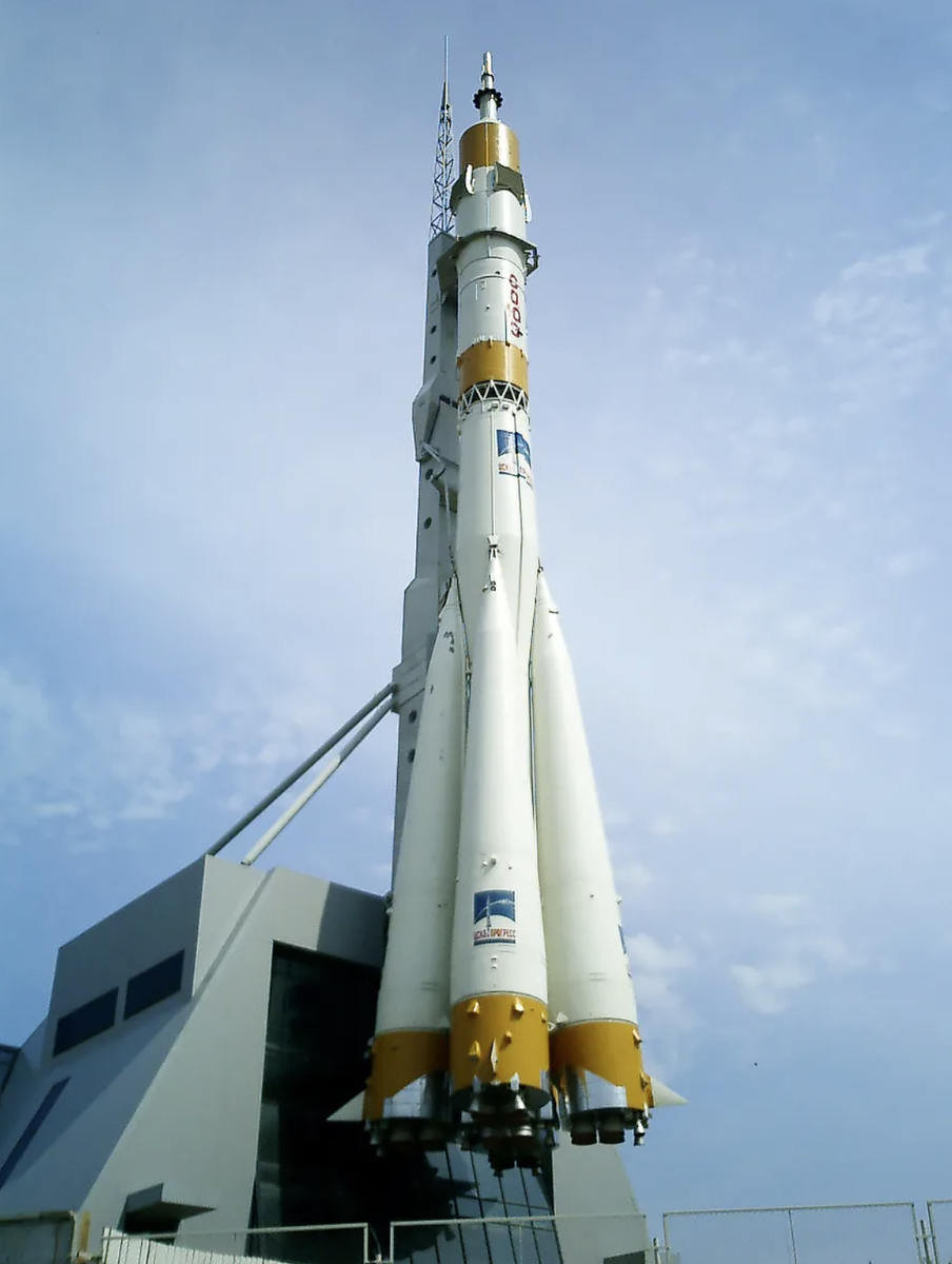 Ракета Р-7. Фото из Яндекса. 