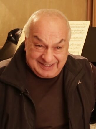    Левон Оганезов / Minimaltv.org, wikipedia.org