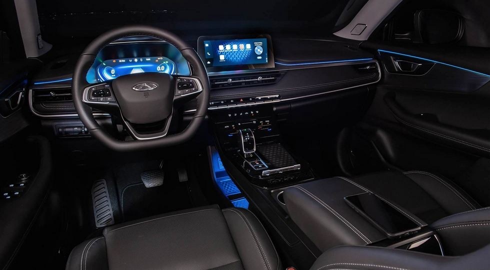 он прекрасен)