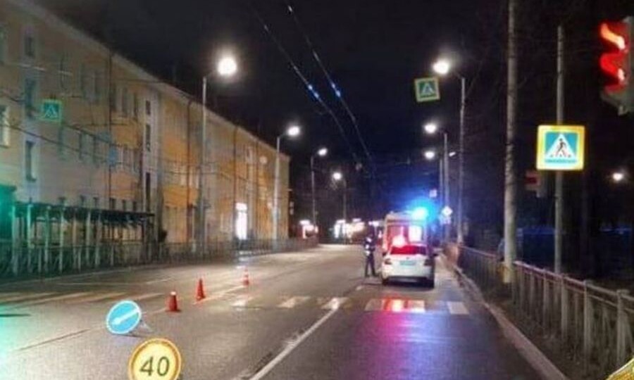 «Объявлен в розыск»: в Калининграде мигрант сбил на «зебре» трёх студенток и сбежал из России