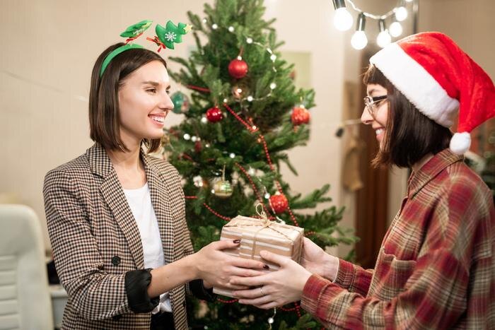 Обложка © Shutterstock / FOTODOM / Pressmaster