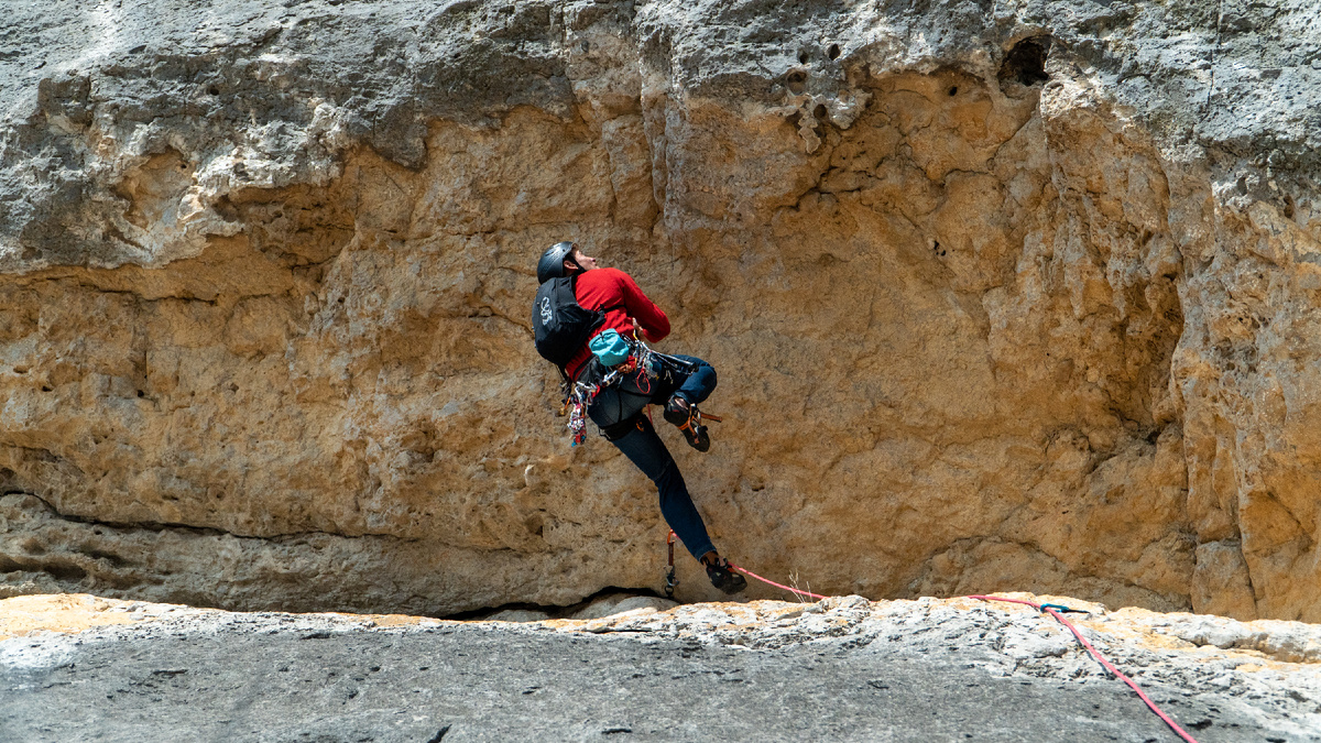 Крым. Гора Сокол. Карниз.