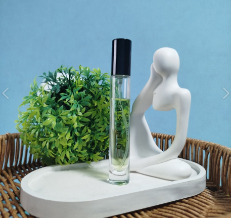 Обратите внимание на наполненность НОВОГО флакона