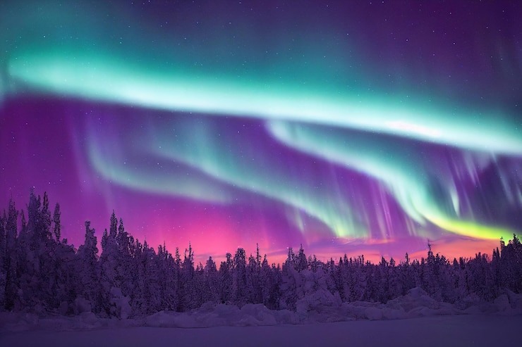 северное сияние — это отражение битвы огнедышащих драконов, нападающих на мир с небес. Источник фото - https://golnk.ru/3AWMR