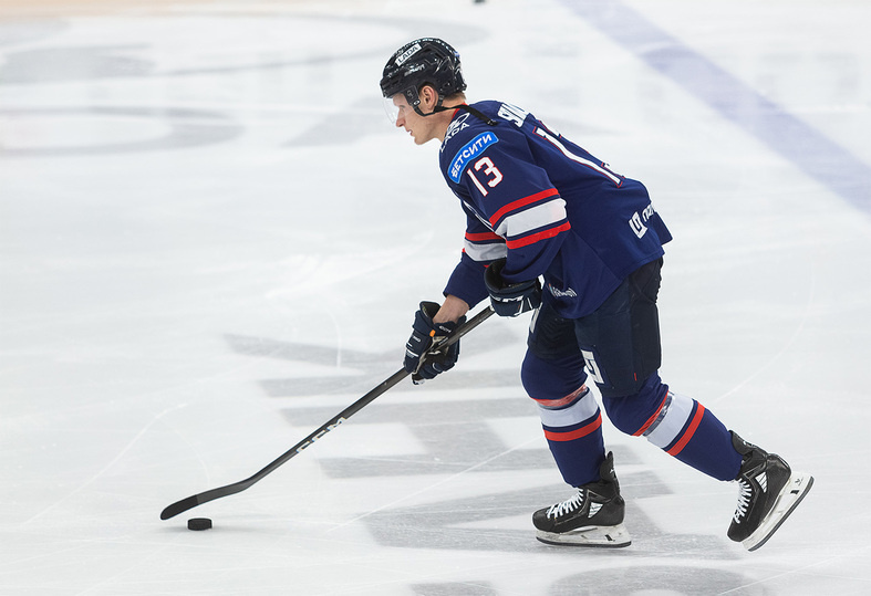     Контракт с канадцем действует до конца мая 2026 года. Фото: Андрей Холмов/ХК«Лада»