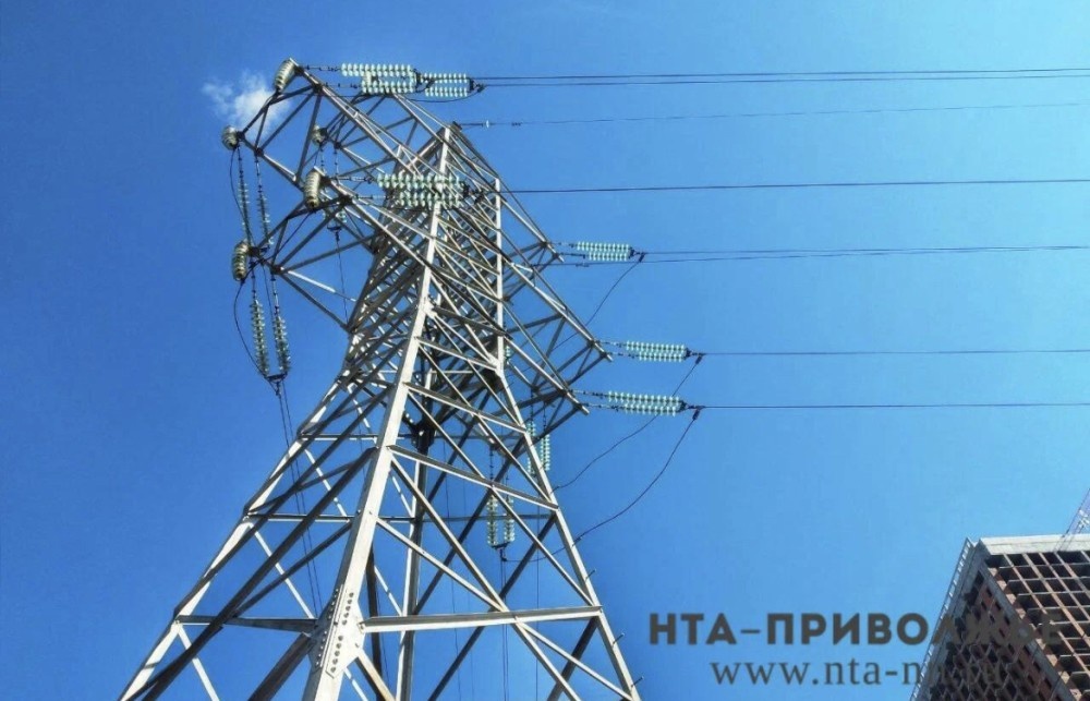    Подачу электричества восстановили на 80% в Саратовской области