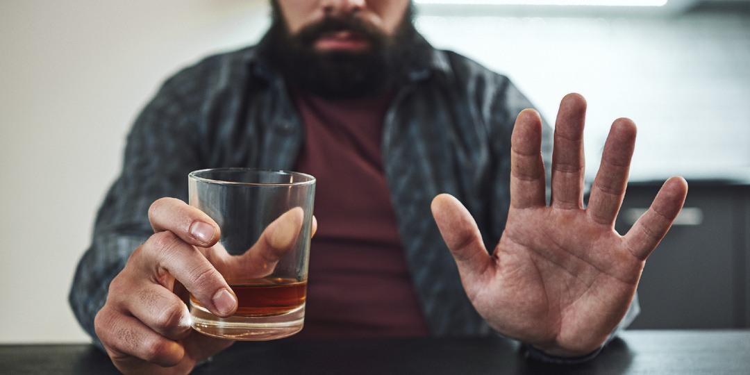 Как бросить пить дома: проверенные и безопасные способы