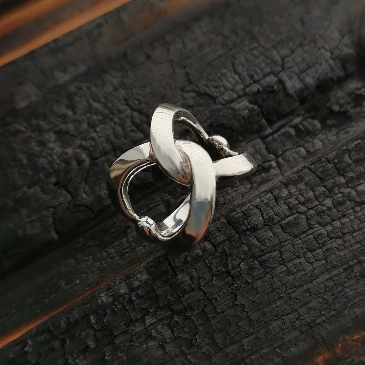 Фото: https://j-ss.ru/