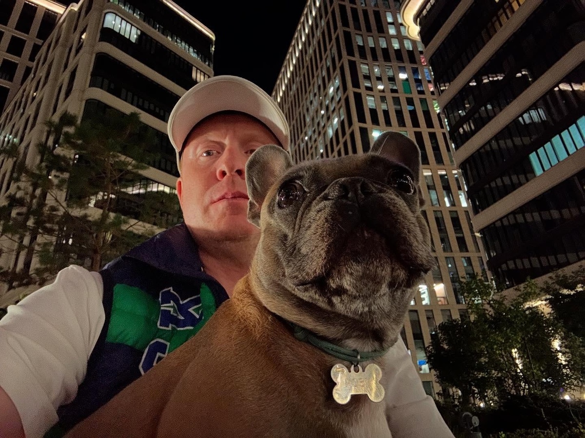    Антон Богданов вычислил мошенниковСоцсети Антона Богданова