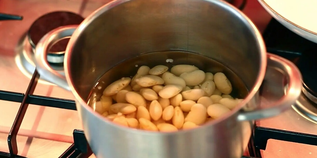 Первое правило для ускорения варки фасоли - 3 совета шеф-поваров доя быстрого размягчения. И что мешает ей вариться: сама удивилась