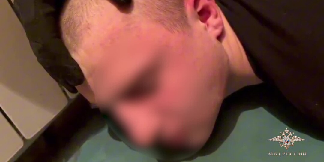 Троих жителей Петербурга и Ленобласти задержали за вымогательство