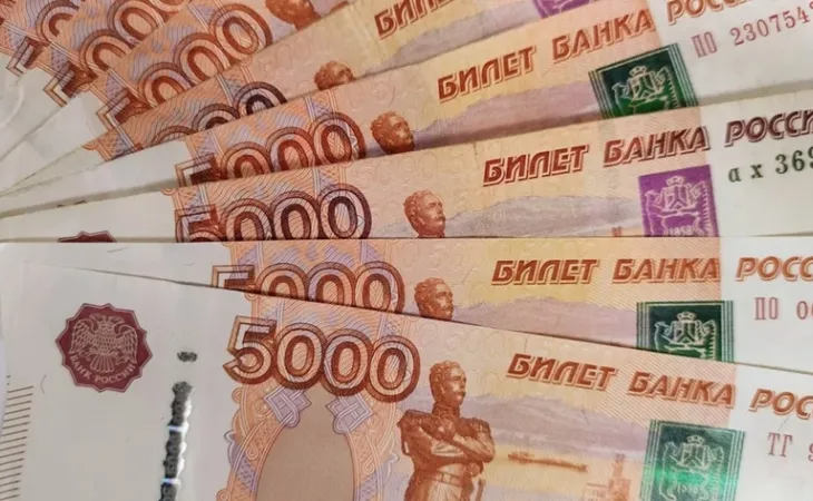 Алтайский край остается на низких позициях в рейтинге по уровню доходов населения