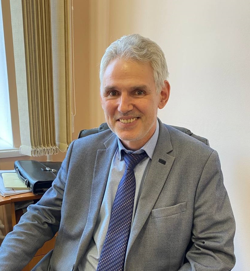 Владислав Умнов, заведующий кафедрой дошкольного и начального образования СибГИУ