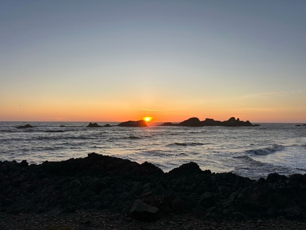 Закат у моря 