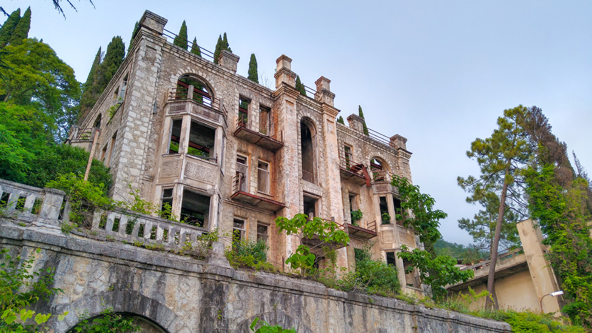 Тревел-блогер Иван Суханов, канал на YouTube «ХОЧУ ПУТЕШЕСТВОВАТЬ»