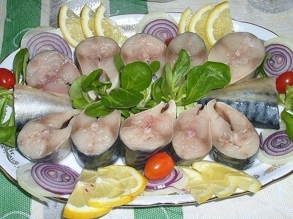 Скумбрия слабосолёная 