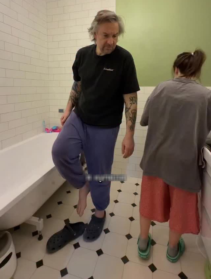  Филипп Васильев и Мария Болонкина делают ремонт в просторной квартиреСоцсети