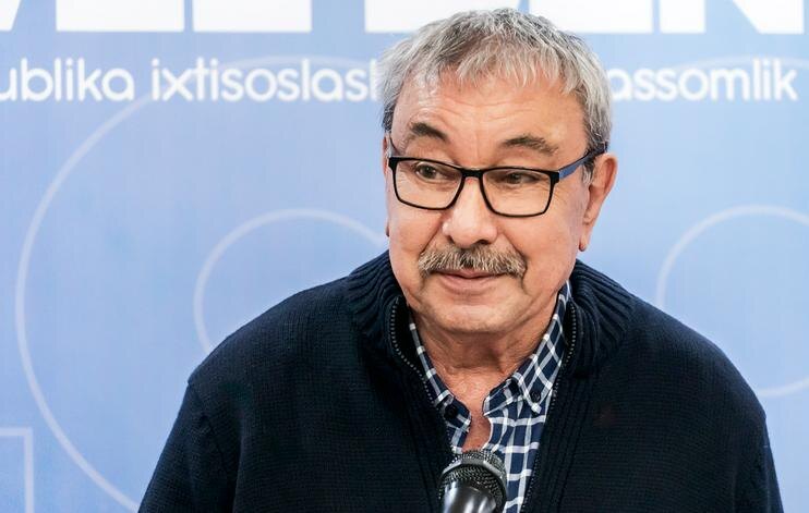 Анвар Мамаджанов на открытии выставки «Перепел снова поет». Фото Андрея Кудряшова/"Фергана"