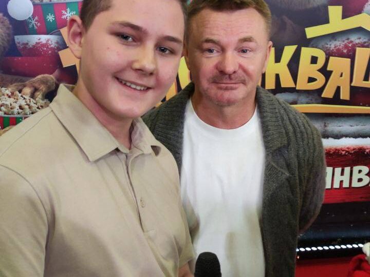 В кинотеатре «Октябрь» прошла премьера фильма «Простоквашино» — и ощущение было такое, будто Новый год уже наступил