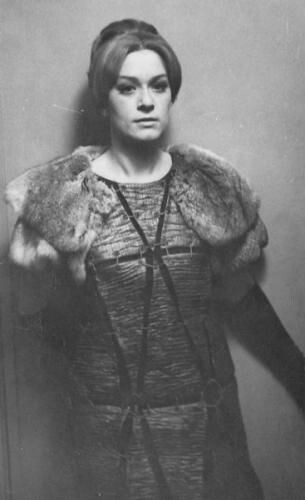 Фото: Валентина в молодости 