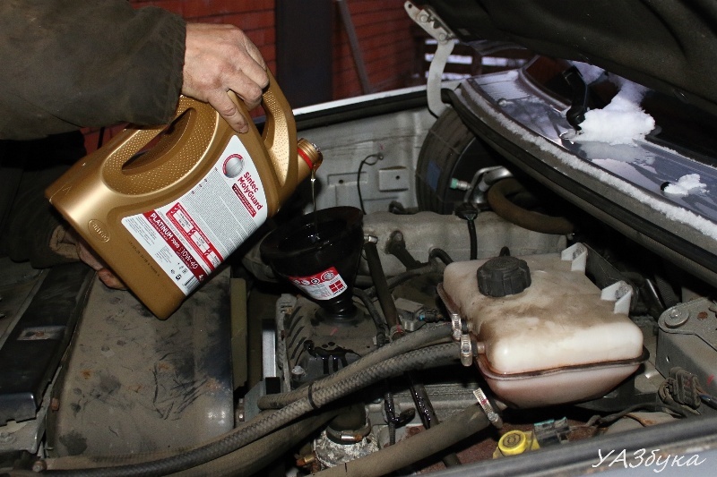 Залить отечественное масло в отечественный автомобиль?!