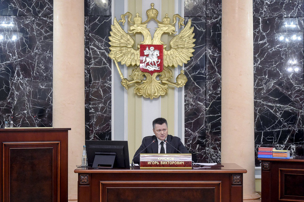 Игорь Викторович Краснов — российский государственный деятель, юрист. С 24 сентября 2025 года — председатель Верховного суда Российской Федерации. С 22 января 2020 года по 24 сентября 2025 года — генеральный прокурор Российской Федерации.